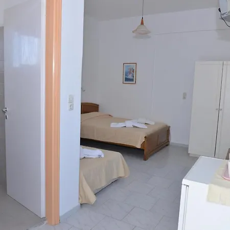 Agkira Milos Provatas